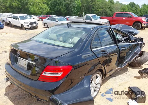 2014 Mercedes-Benz C 300 Luxury 4Matic/Sport 4Matic from USA, damaged, VIN WDDGF8AB4ER321138